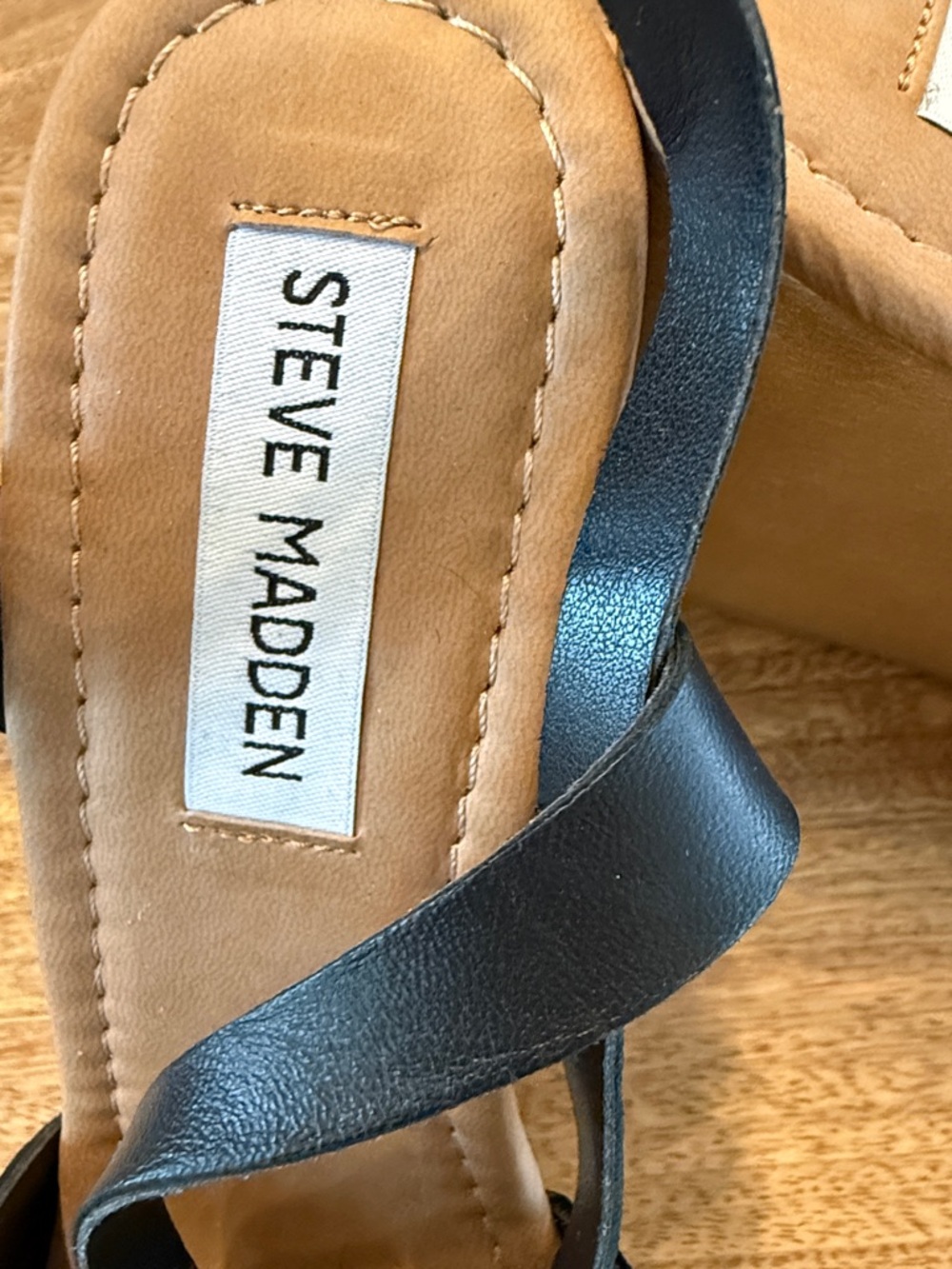 Steve Madden Black & Tan Wedge Sandals with Slingback Strap - Picture 3 of 4